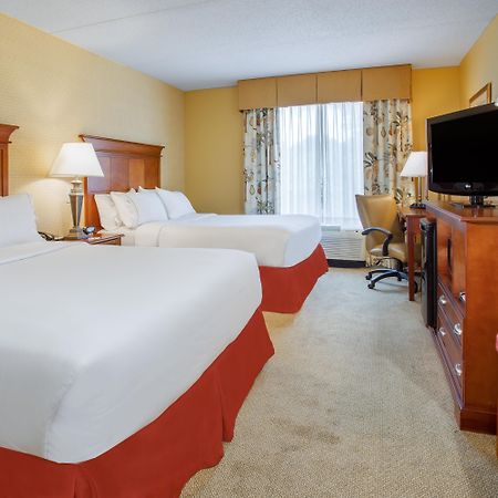 Holiday Inn Express & Suites Bloomington By Ihg Exteriér fotografie