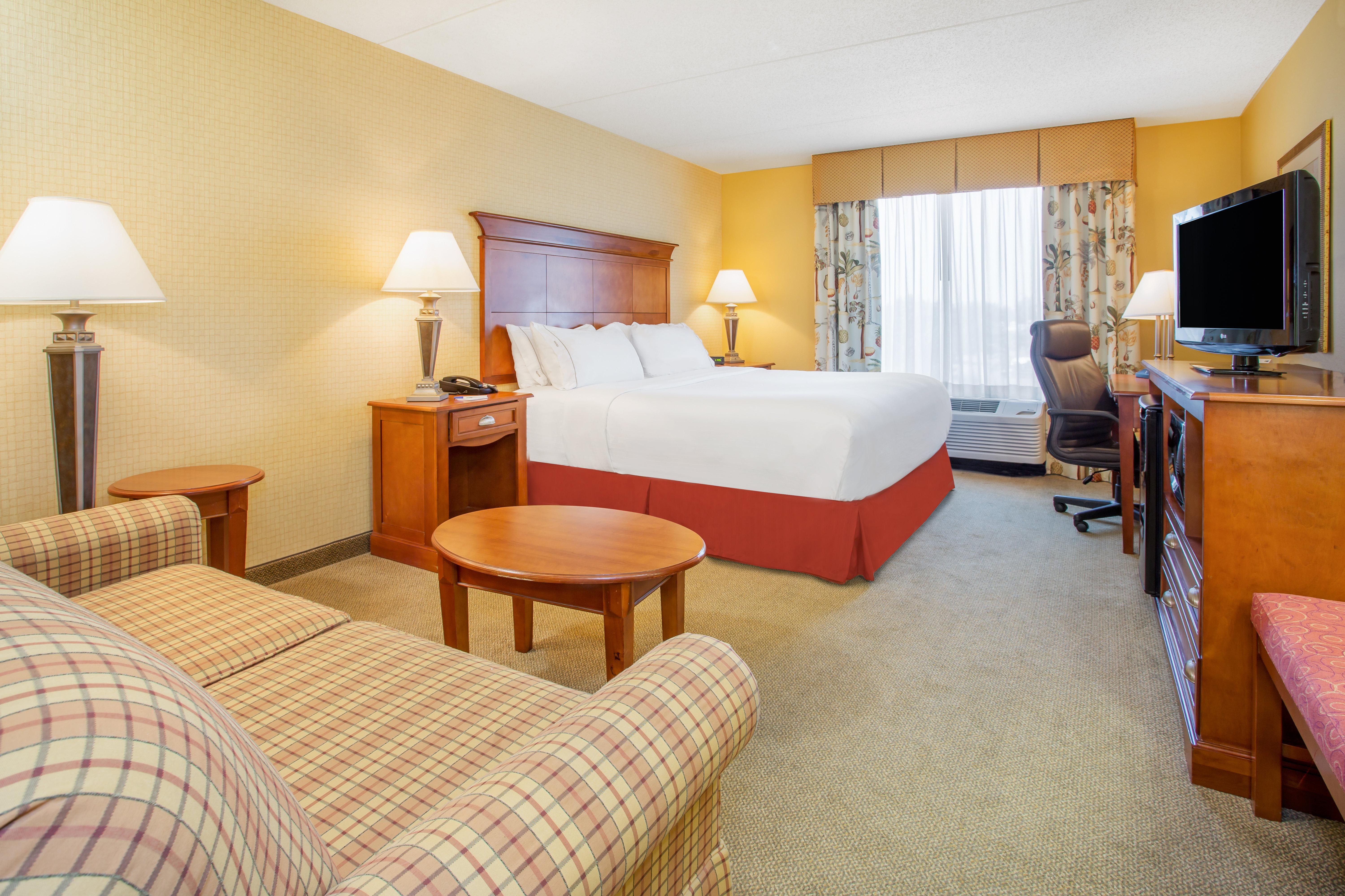 Holiday Inn Express & Suites Bloomington By Ihg Exteriér fotografie